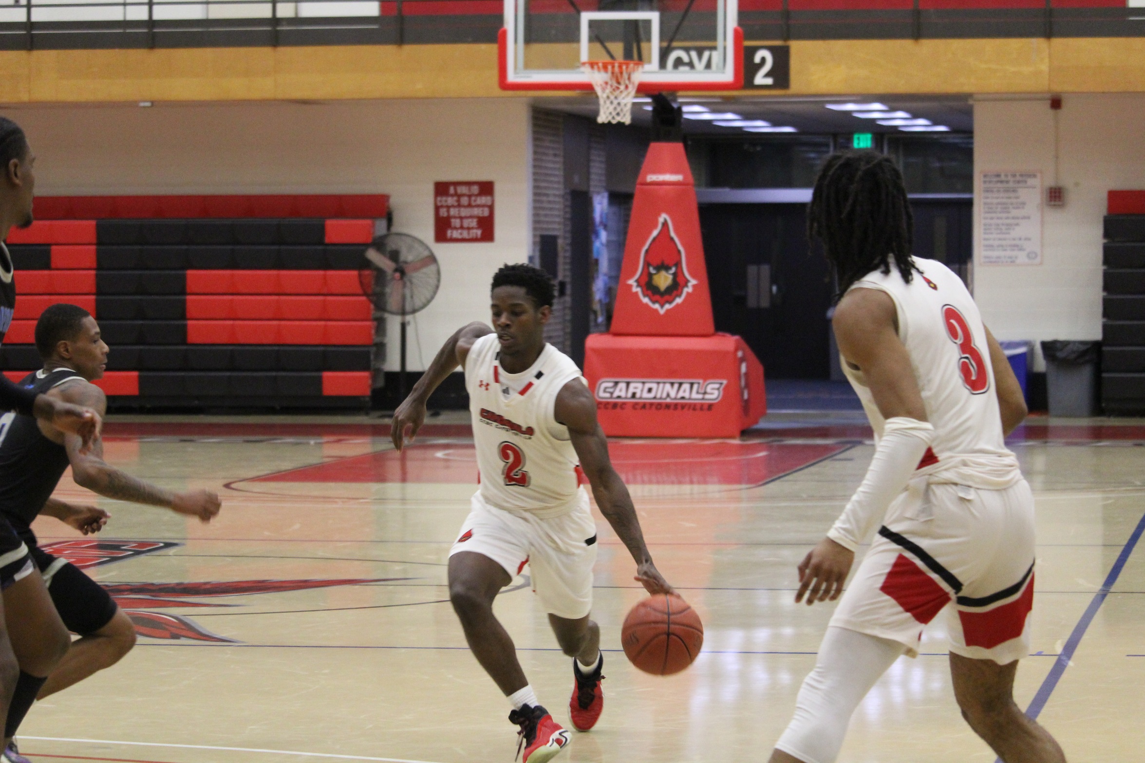 Cardinals Dominate Baltimore City 83-68